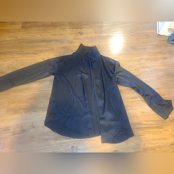 Womans dress shirt - Picture 1 of 1